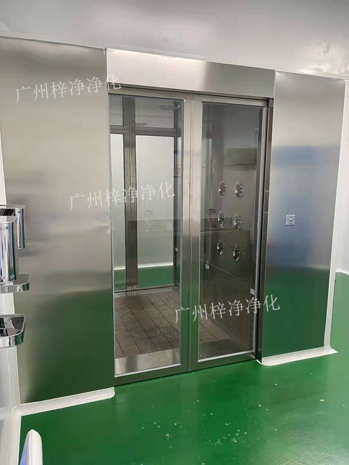 外置自動門風淋室和內置自動門風淋室的區(qū)別